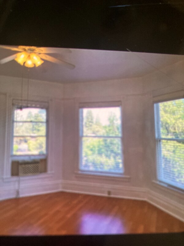 Building Photo - 190 Lubeck Rd