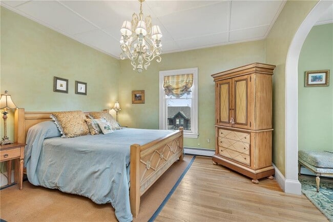 Building Photo - 287 Gibbs Ave