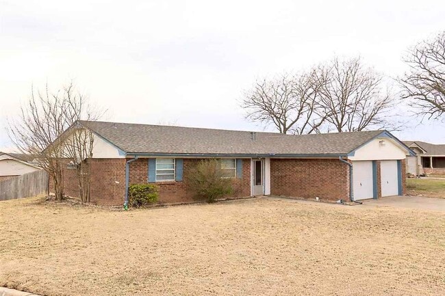 Building Photo - 4708 SE Sunnymeade