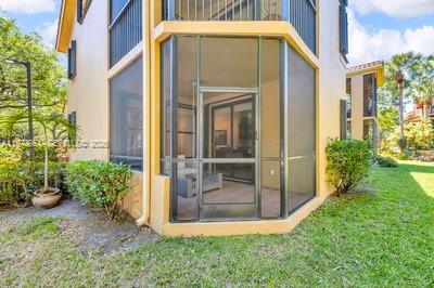 Building Photo - 15533 N Miami Lakeway