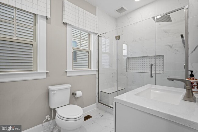 Building Photo - 7147 Starmount Ct