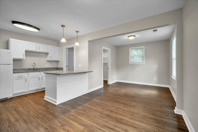 Building Photo - 2786 Ranger Dr