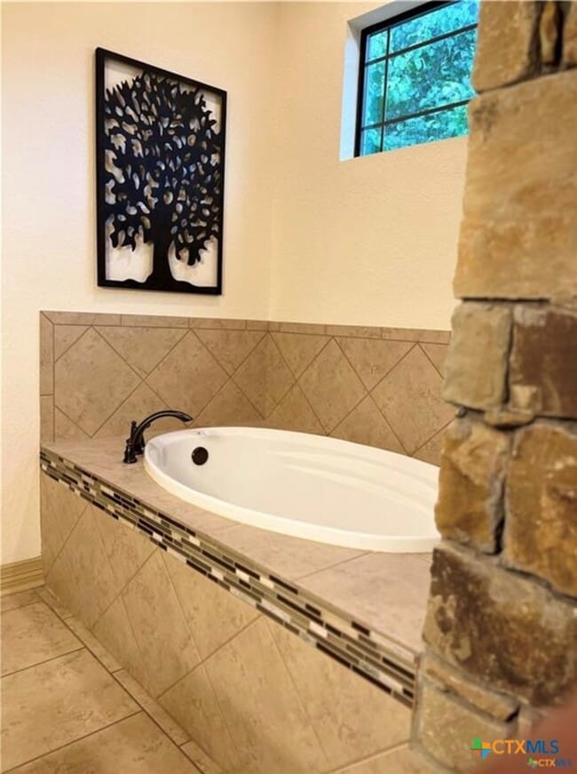 Building Photo - 1223 Gruene Vintage