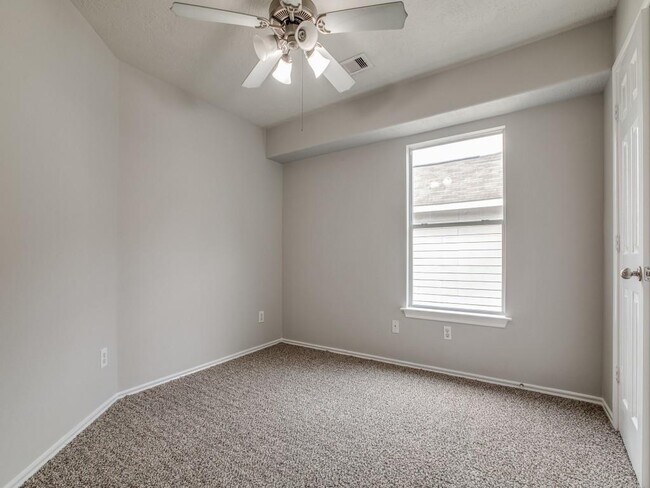 Building Photo - 3243 Atherton Canyon Ln