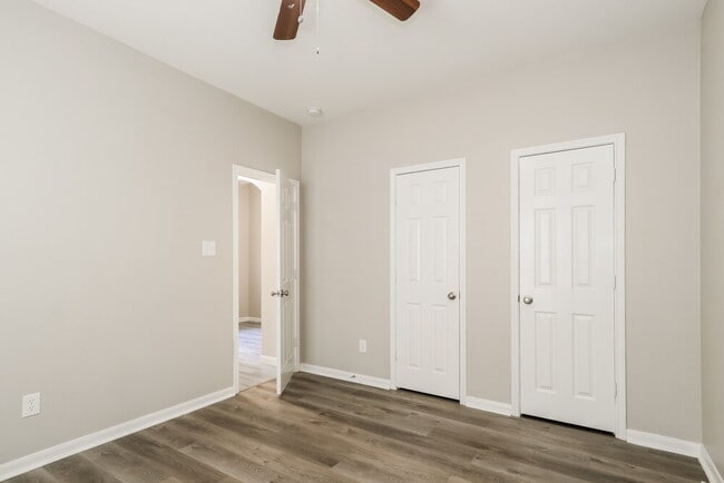 Building Photo - 18460 Sunrise Maple