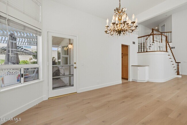 Building Photo - 658 Elevar Ct