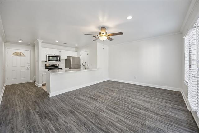 Building Photo - 4125 Holland Ave