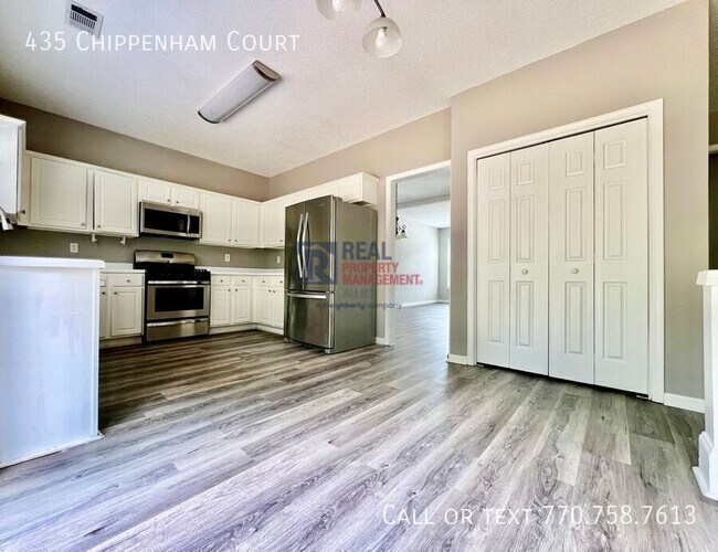 Building Photo - 435 Chippenham Ct