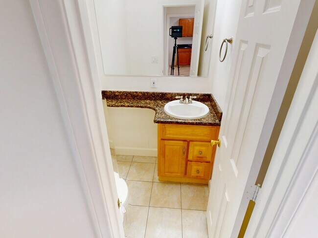 Building Photo - 4933 63rd St