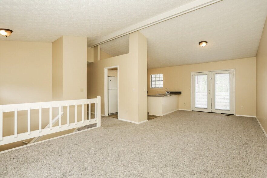 Building Photo - 5207 Great Meadows Rd