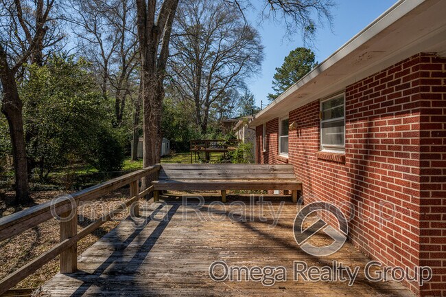Building Photo - 3544 Cottonwood Dr