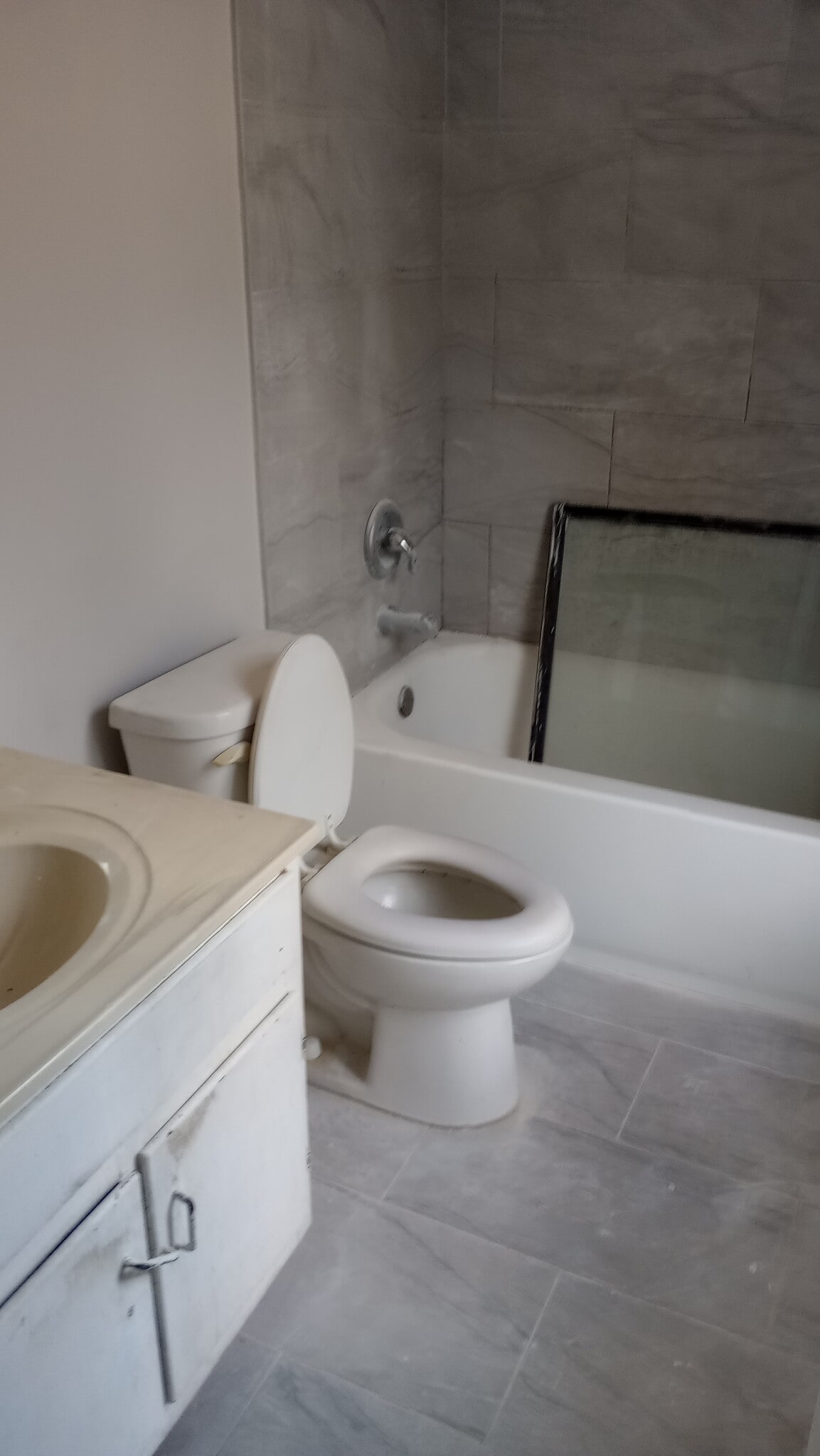 Building Photo - 679 Burnt Creek Dr NW