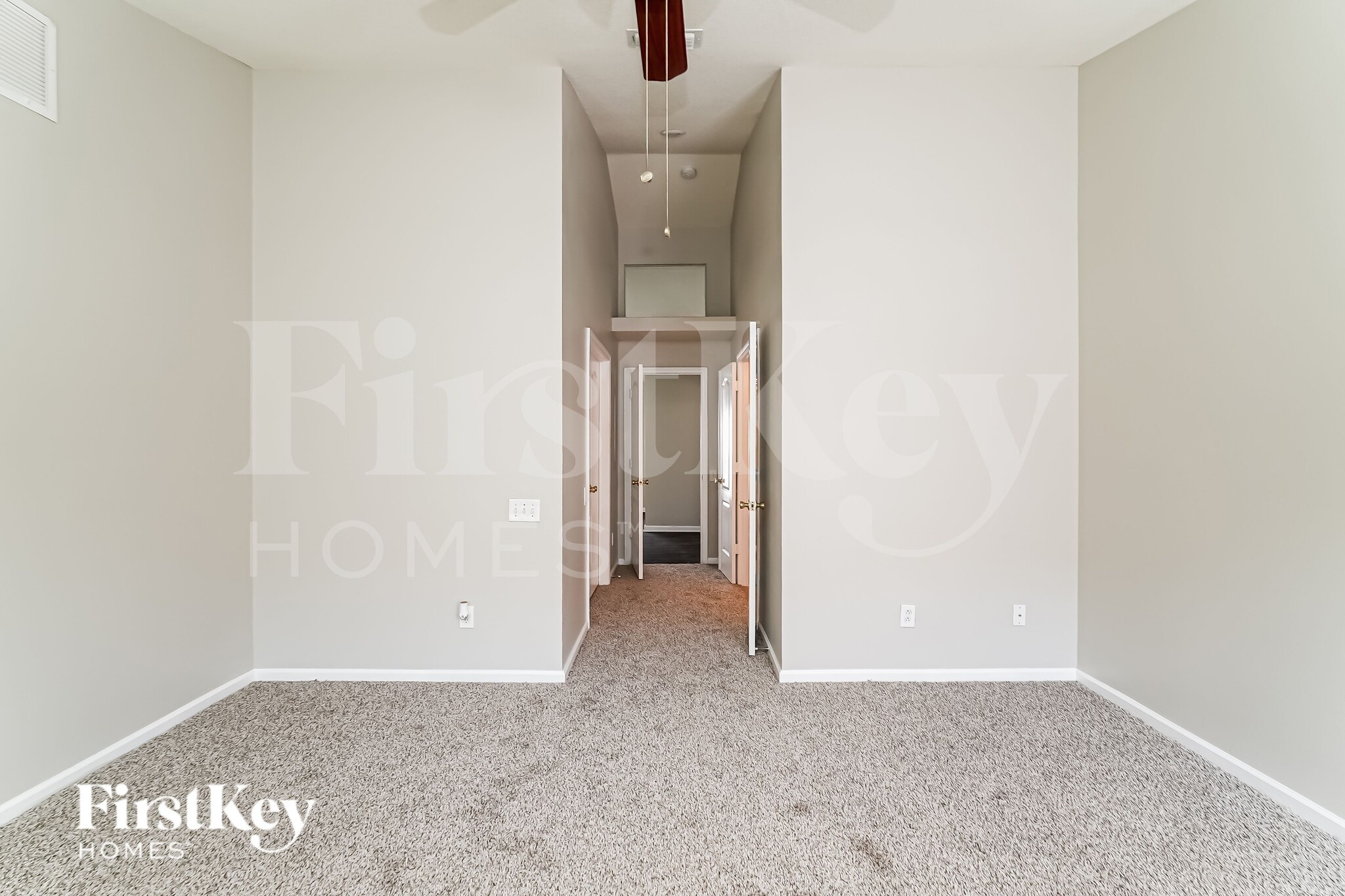 Building Photo - 12430 Midpointe Dr