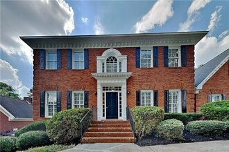 Building Photo - 1231 Kelvington Way SW