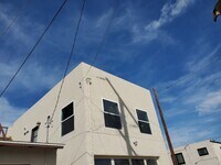 Building Photo - 1 Bedroom - 1 Bathroom in Beautiful Hillcrest