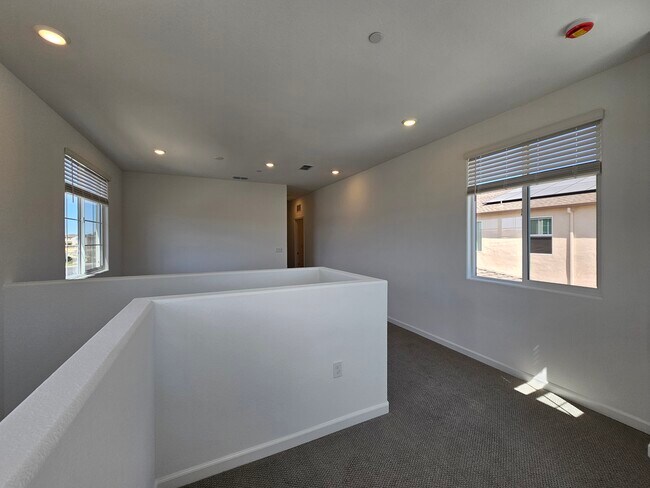 Building Photo - 7430 Chadbourne Wy
