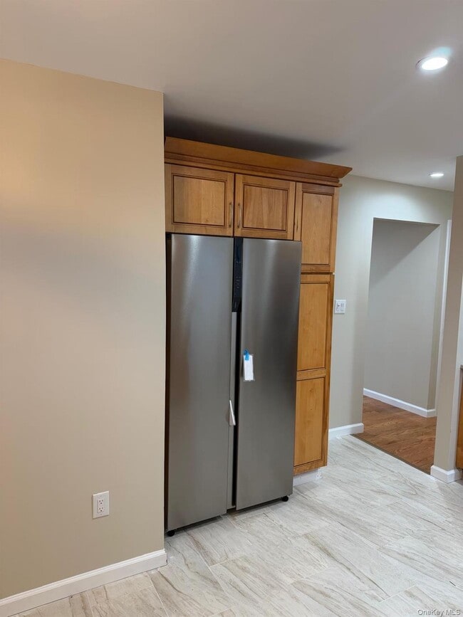 Building Photo - 21 W Centennial Ave