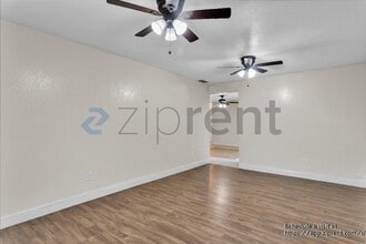 Building Photo - 1659 Knickerbocker Dr