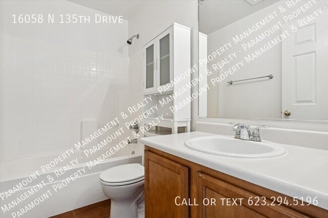 Building Photo - 16058 N 135th Dr