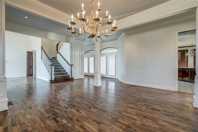 Building Photo - 1300 Irvine Dr