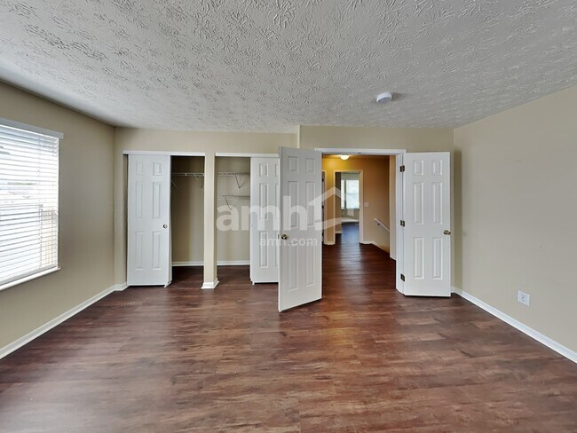 Building Photo - 4365 Chanterelle Dr