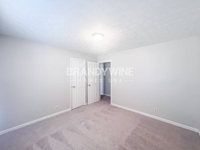 Building Photo - 3810 Rock Hollow Ct