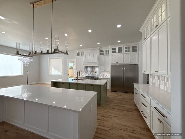 Building Photo - 8340 NW 130th Cir