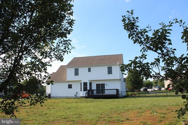 Building Photo - 165 Pitch Kettle Ct