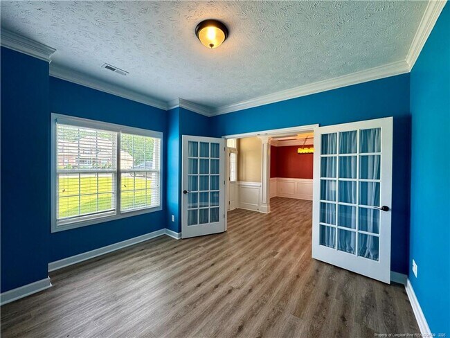 Building Photo - 380 Stansbury Dr