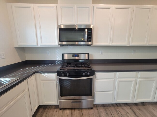 Building Photo - Available now! Stunning New North Natomas Home!