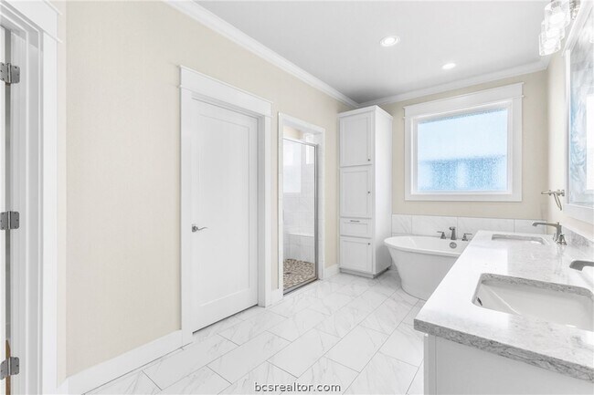 Building Photo - 4209 Downton Abbey Ave