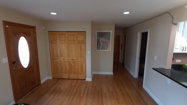 Building Photo - 22940 N Prairie Ln