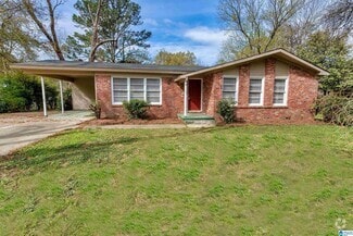 Building Photo - 805 Tampa Ln NE