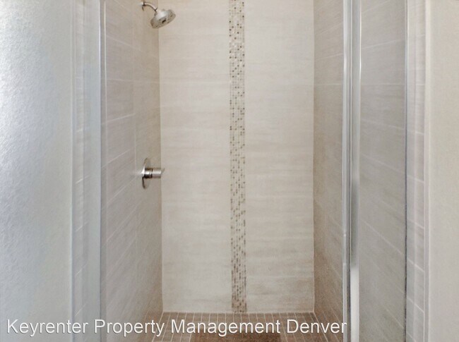 Building Photo - 3 br, 3 bath House - 2112 N Clay St