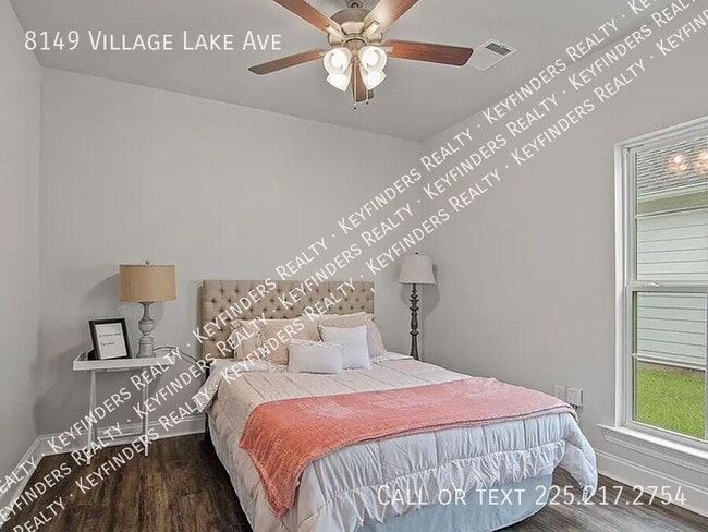Building Photo - 8149 Village Lake Ave
