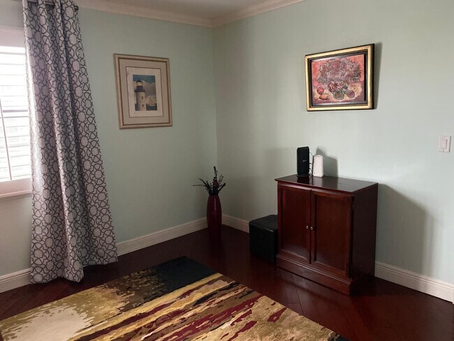 Building Photo - 2217 Cypress Island Dr