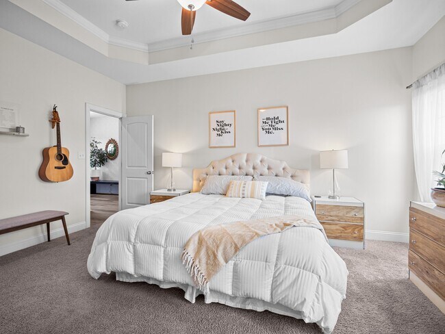 Building Photo - 239 Sailor St