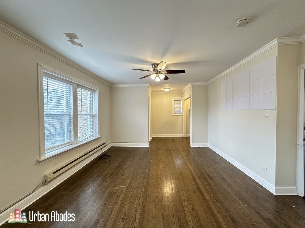 Building Photo - 2133 N Dayton St