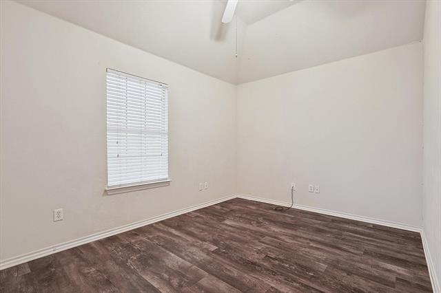 Building Photo - 8837 Sunset Trace Dr