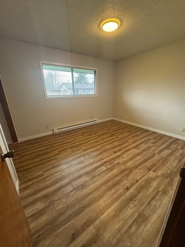 Building Photo - 21st Avenue Duplex