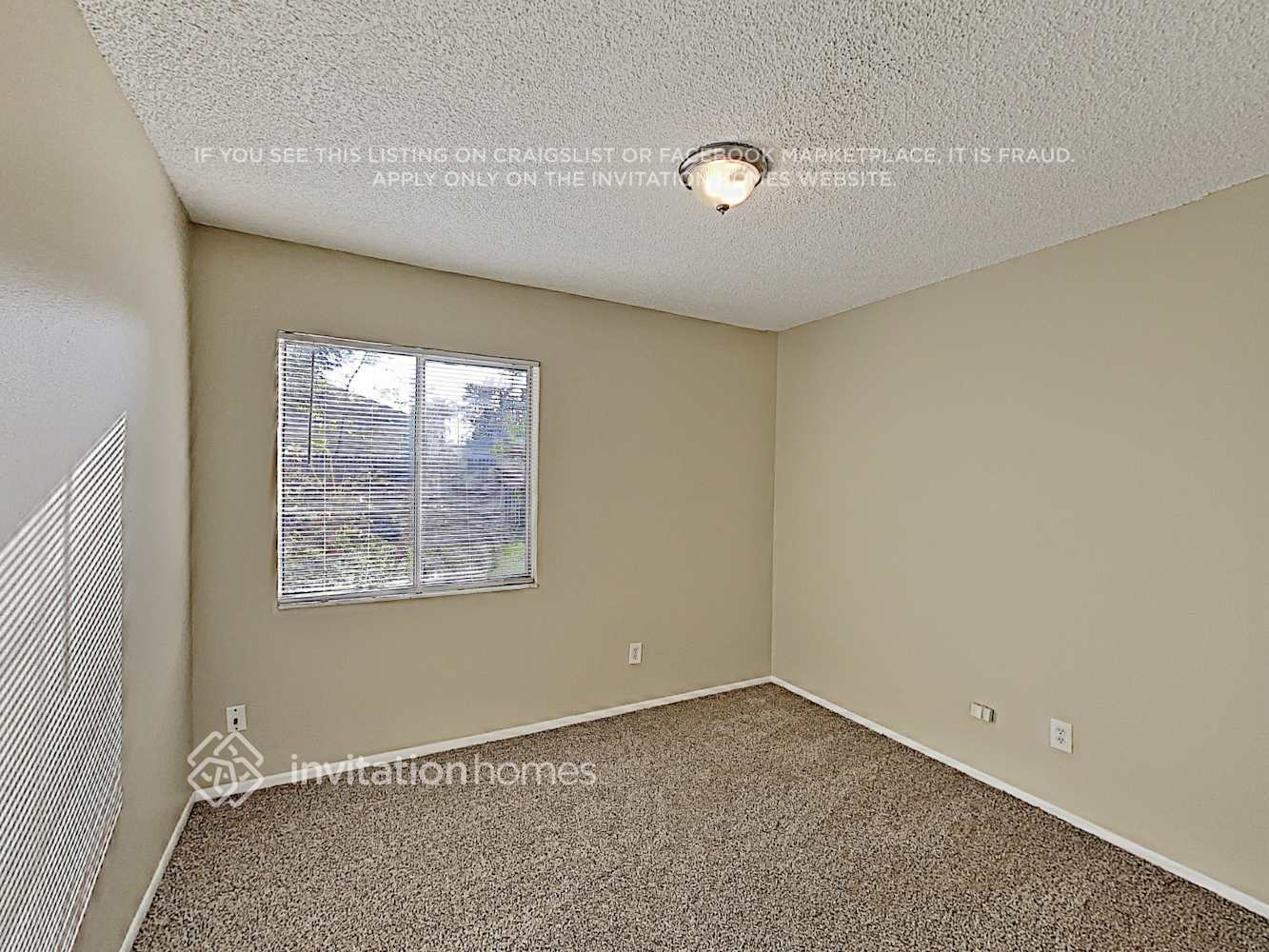 Building Photo - 1567 Naples Cir