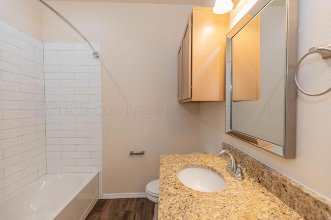 Building Photo - 7607 Beck Dr