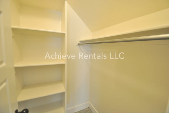 Building Photo - 2066 S 1400 W