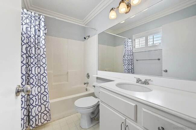 Building Photo - 413 Sanibelle Cir