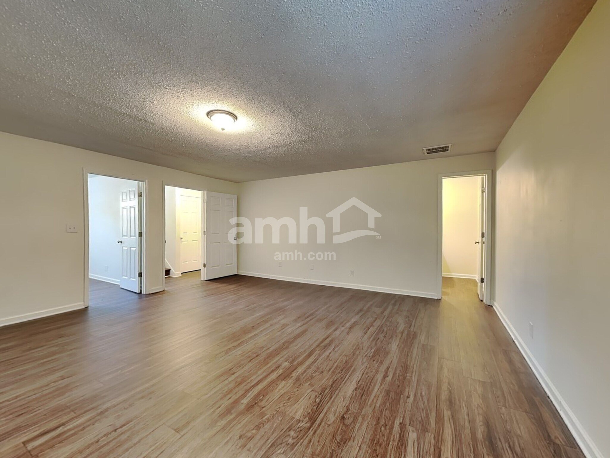 Building Photo - 1535 Reynolds Forest Dr