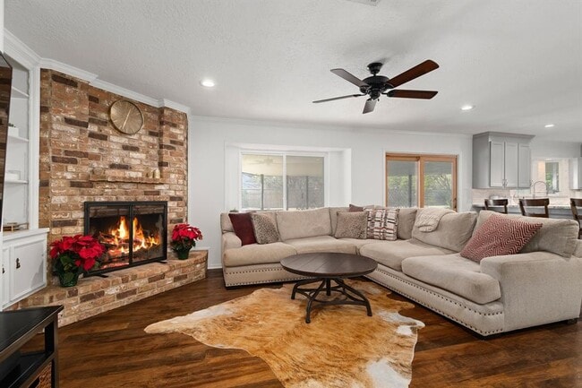 Building Photo - 11433 Ash Creek Dr