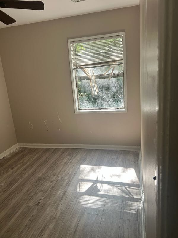 Building Photo - 2418 Adger Rd