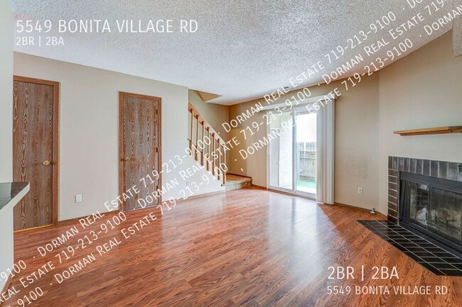 Building Photo - 5549 Bonita Village Rd