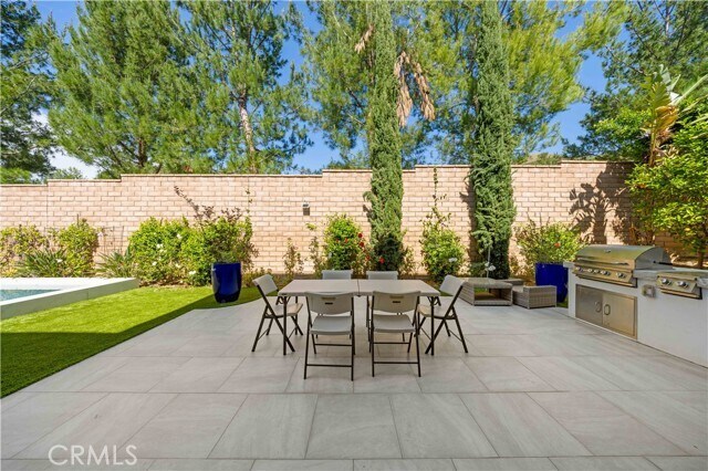 Building Photo - 119 Nest Pine