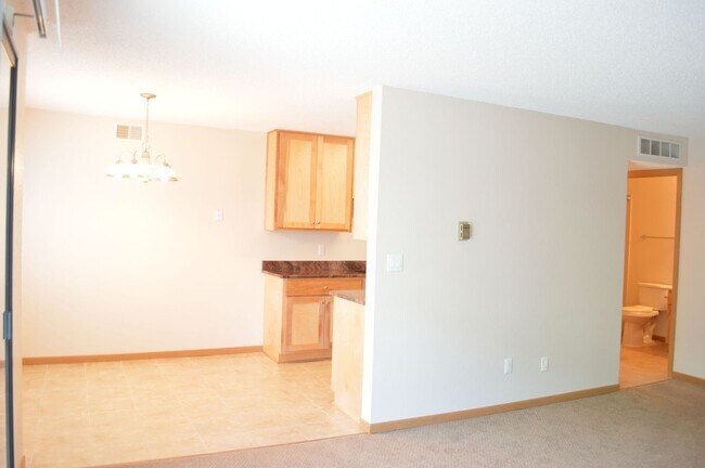 Building Photo - Two Bedroom Appaloosa Suite